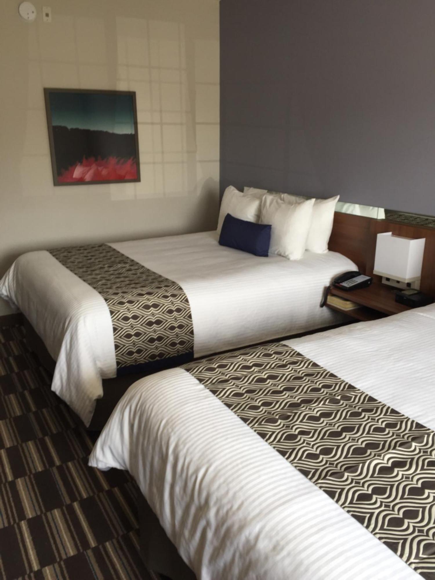 Microtel Inn & Suites Sault Ste. Marie Bagian luar foto