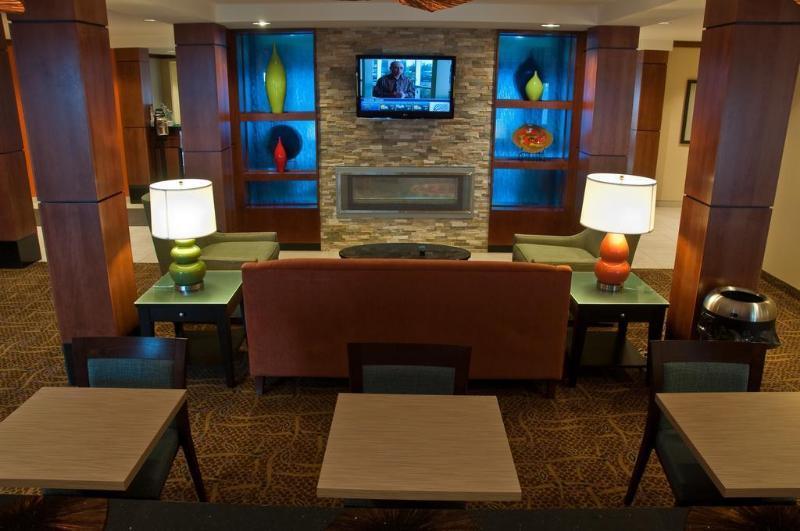 Microtel Inn & Suites Sault Ste. Marie Bagian luar foto